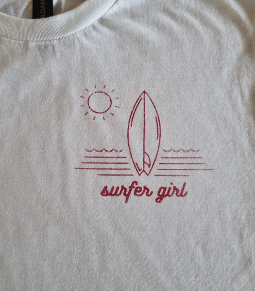 SURFER GIRL WHITE TEE SIZE 9-11 YEARS